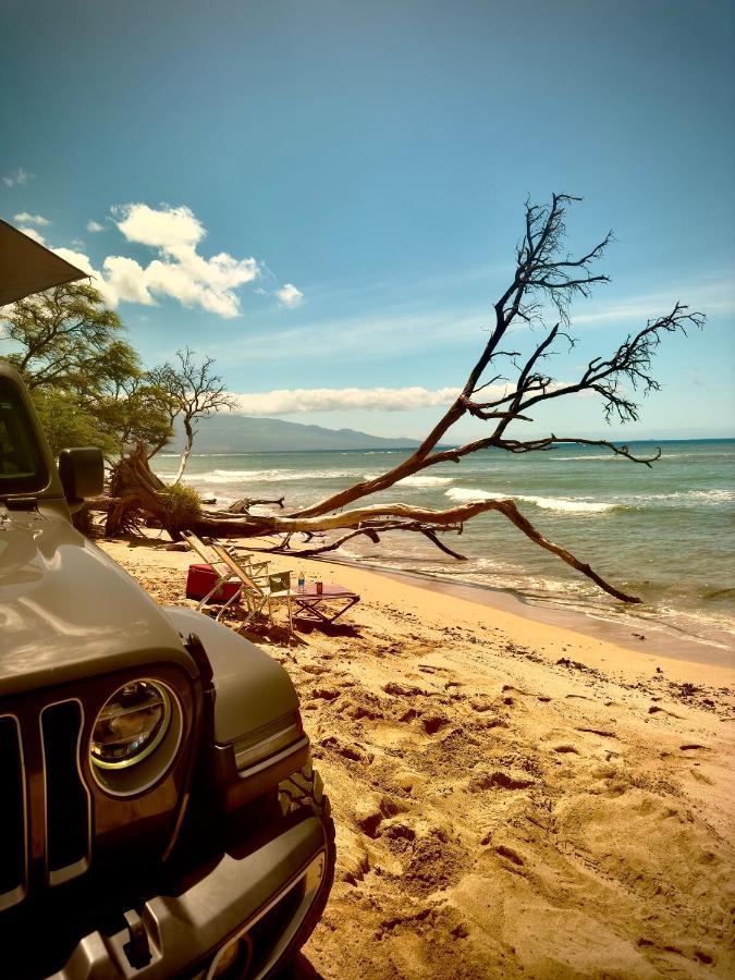 Explore Maui'S Diverse Campgrounds And Uncover The Island'S Beauty From Fresh Perspectives Every Day As You Journey With Aloha Glamp'S Great Jeep Equipped With A Rooftop Tent Paia Bagian luar foto