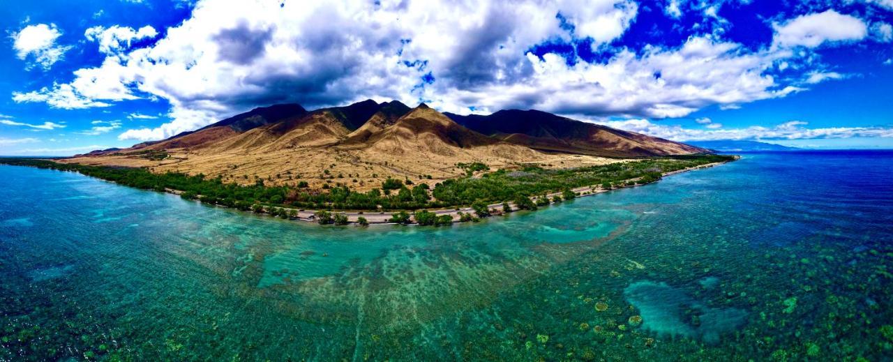 Explore Maui'S Diverse Campgrounds And Uncover The Island'S Beauty From Fresh Perspectives Every Day As You Journey With Aloha Glamp'S Great Jeep Equipped With A Rooftop Tent Paia Bagian luar foto