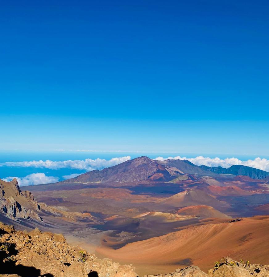 Explore Maui'S Diverse Campgrounds And Uncover The Island'S Beauty From Fresh Perspectives Every Day As You Journey With Aloha Glamp'S Great Jeep Equipped With A Rooftop Tent Paia Bagian luar foto